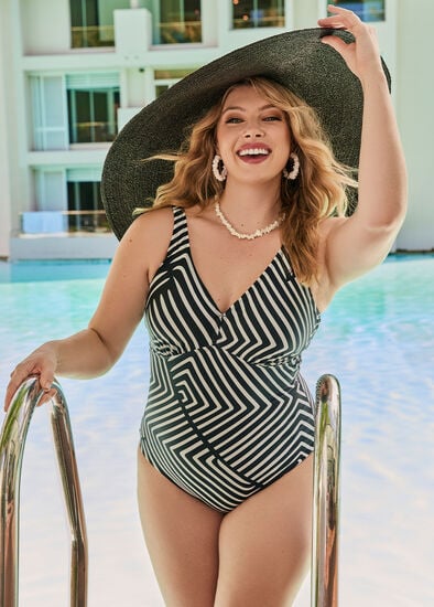 Plus Size Stripe Ruched One Piece Swimsuit
