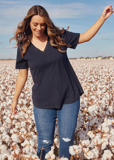 Plus Size Good Earth Australian Cotton V-neck T-Shirt