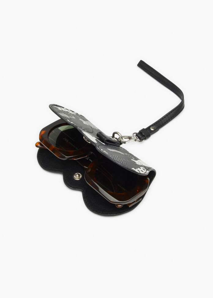 Clip On Glasses Case, , hi-res