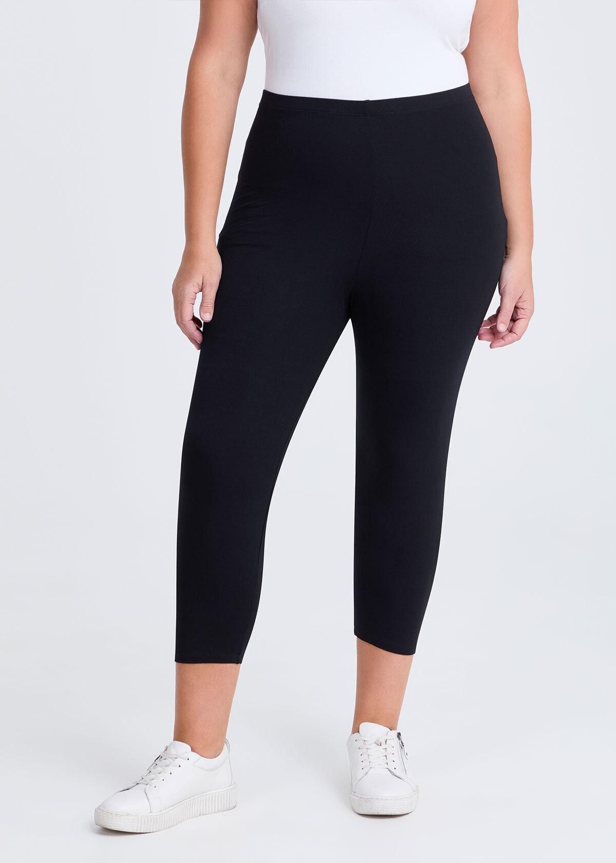 Plus Size Bamboo Breezy 7/8 Legging in Black | Taking Shape AU
