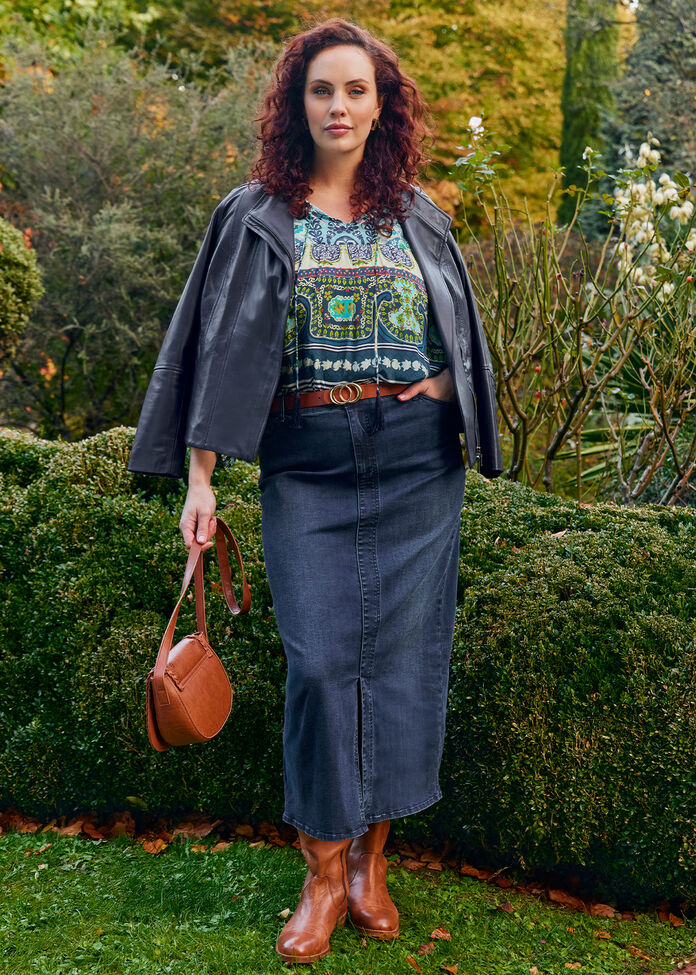 Shop Plus Size Front Split Denim Skirt, Blue Taking Shape AU