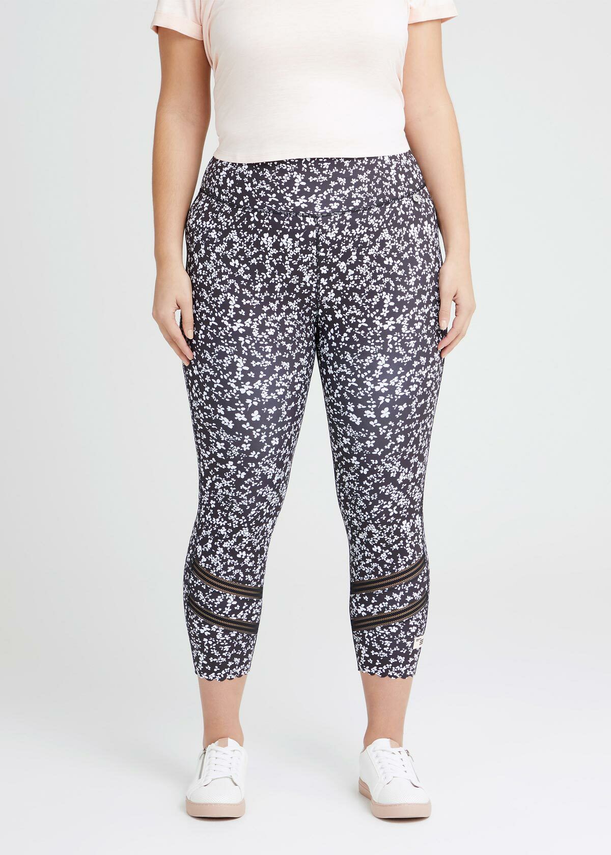 Shop Ditsy Crop Active Legging in Print 