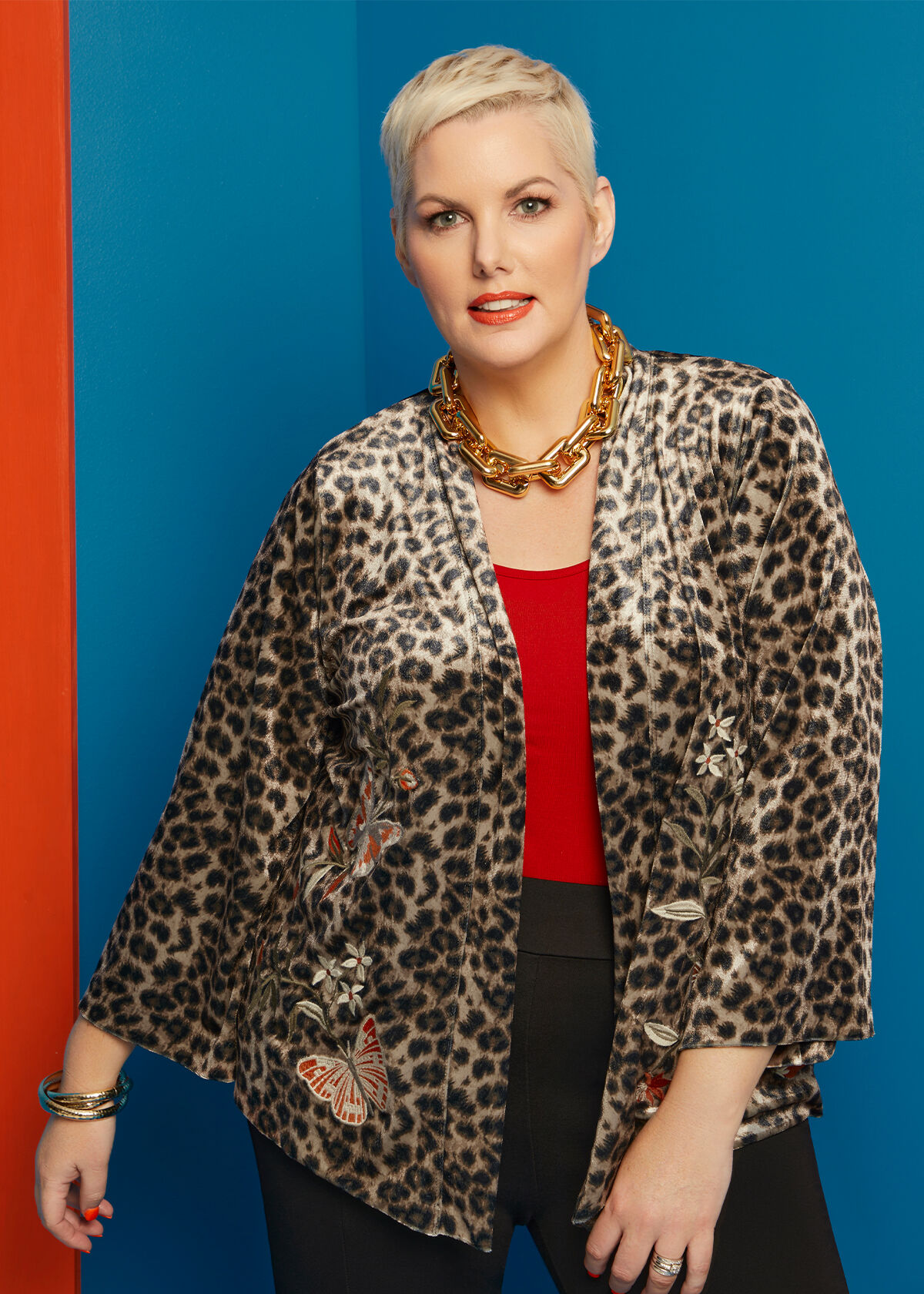 Embroidered cardigan top plus size