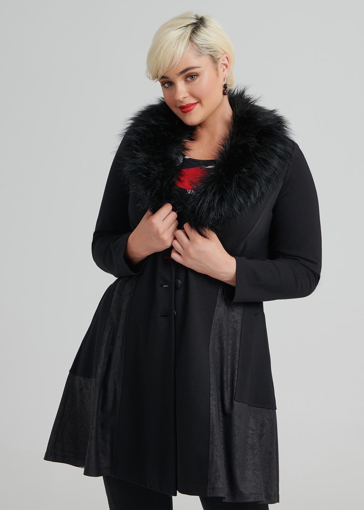 Shop Windsor Ponti Jacket in Black in 
