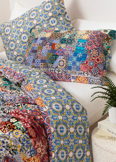 Plus Size Mosaic Quilt Cover Set - King Size