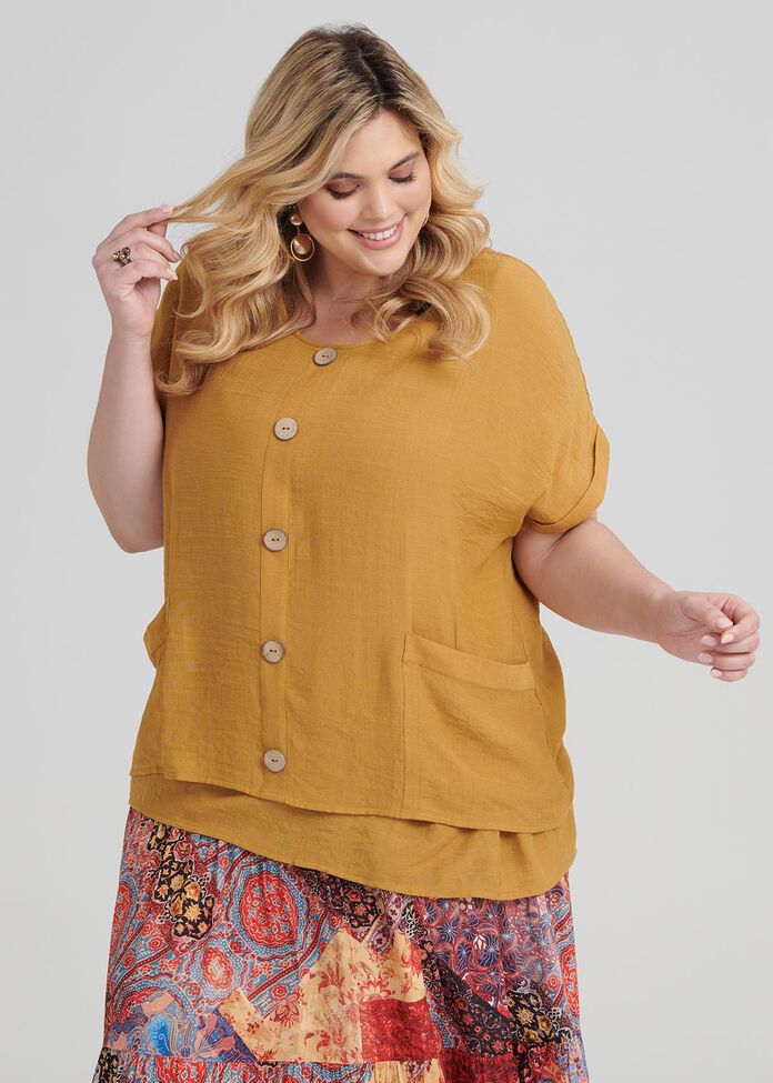 Buttons Relaxed Top, , hi-res