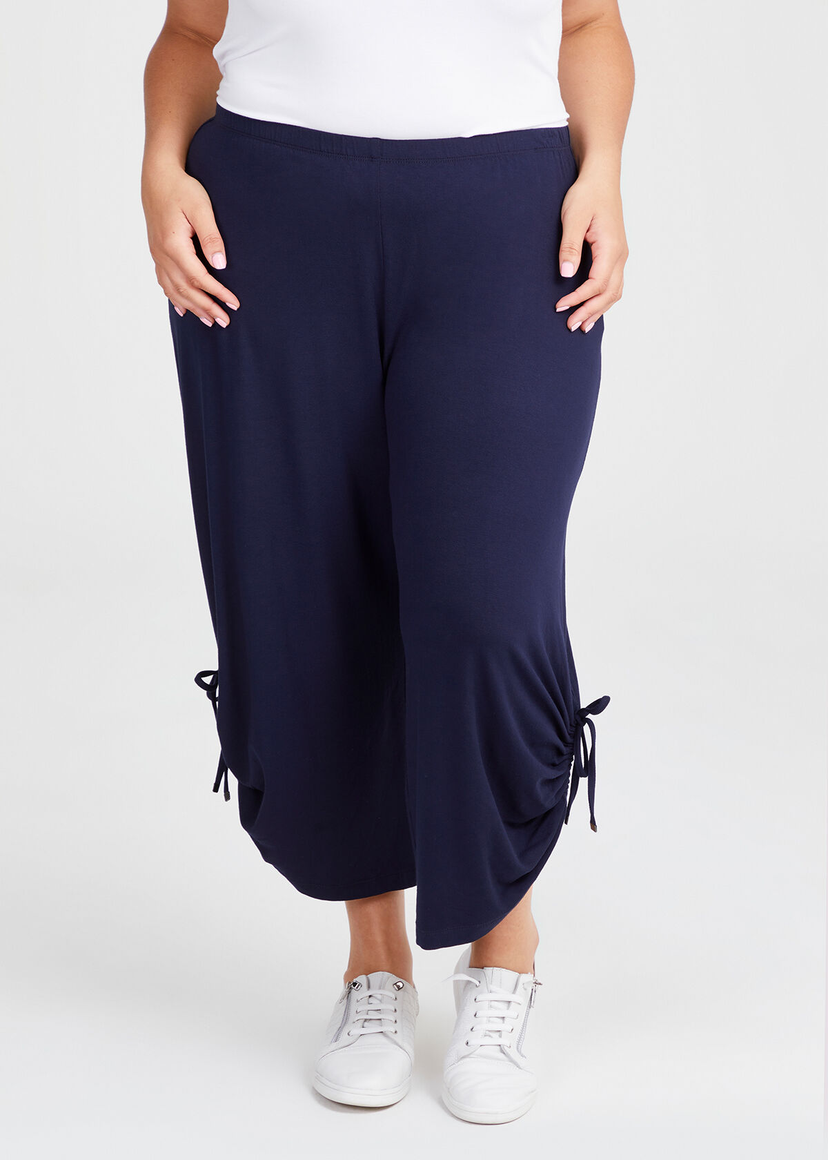 Plus Size Women s Crop Capri Pants Shorter Length Taking Shape AU
