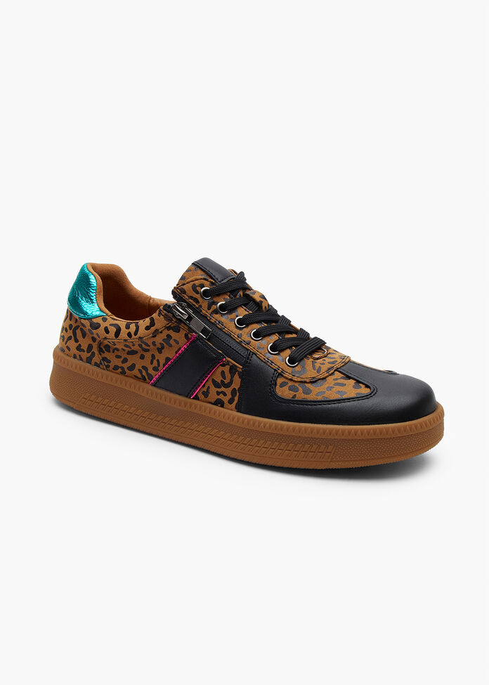 Aurora Zip Sneaker, , hi-res