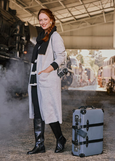 Plus Size Longline Pocket Cardigan