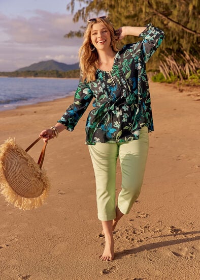 Plus Size The Crop Luxe Looker