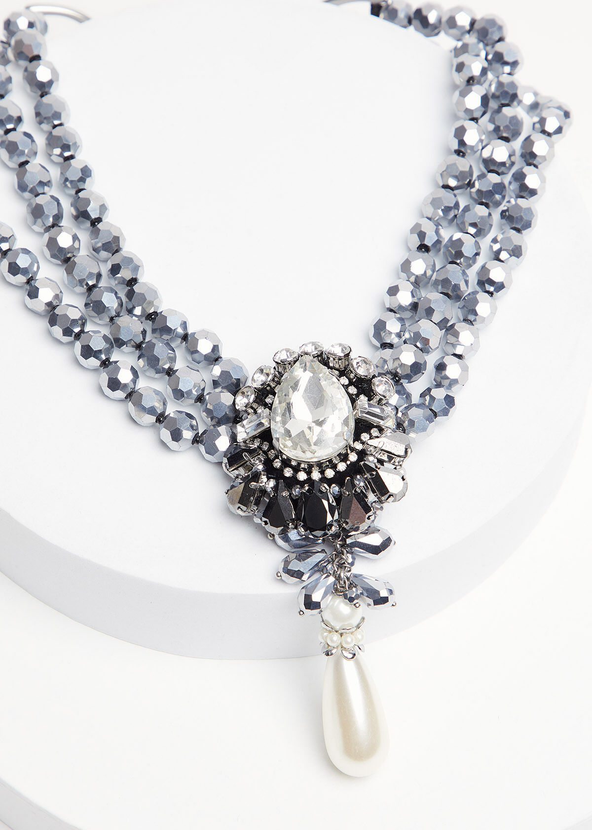 Glamour Crystal Pearl Necklace