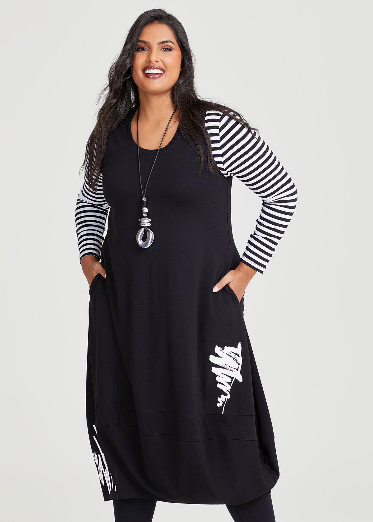 Black pinafore dress nz outlet