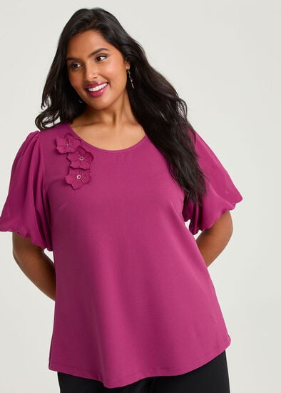 Plus Size Applique Flower Top