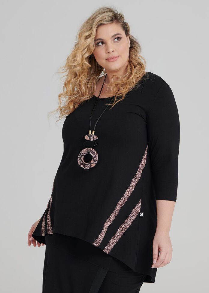 Love Wins Top in black in sizes 12 to 24 | Taking Shape New Zealand