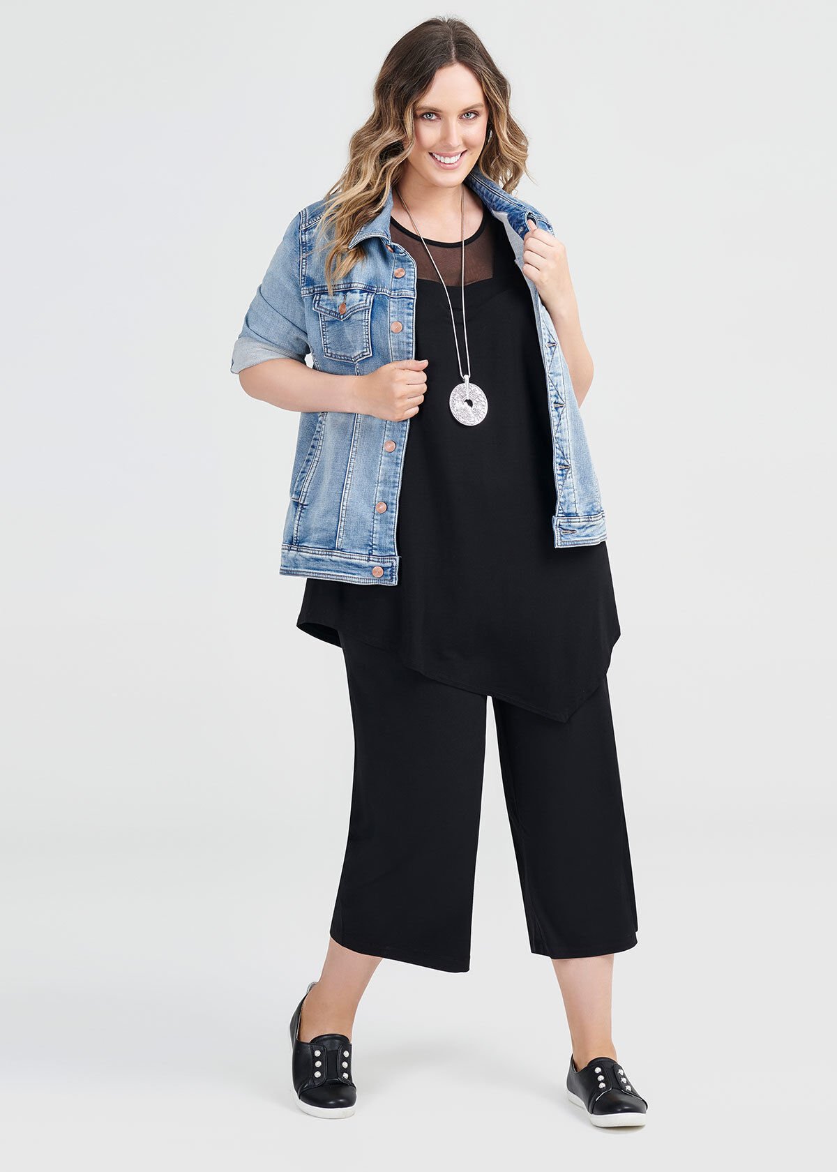 The Best Women's Work Pants for Every Body Type - PureWow