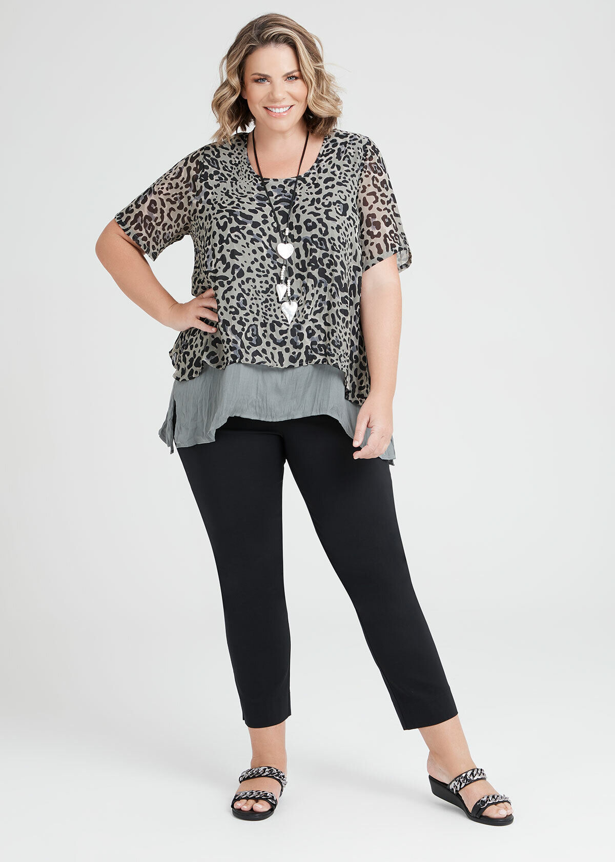 トップス CUTTING LAYERED TOPS Shop Plus Size Oasis Layered Top in Print | Taking Shape US