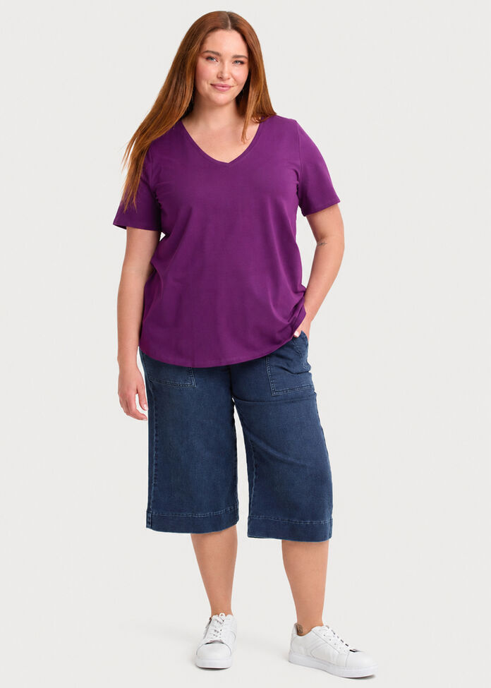 Good Earth Australian Cotton V-neck T-shirt, , hi-res