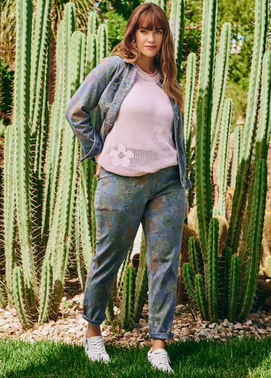 Plus Size Reversible Floral Denim Jogger