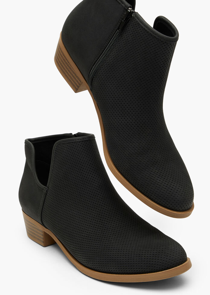 Side Cut Ankle Boot, BLACK, hi-res