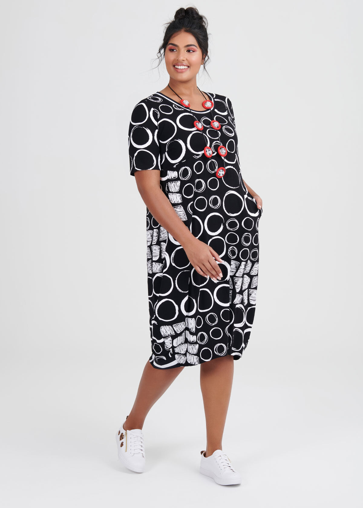 Hot for the spot dress online
