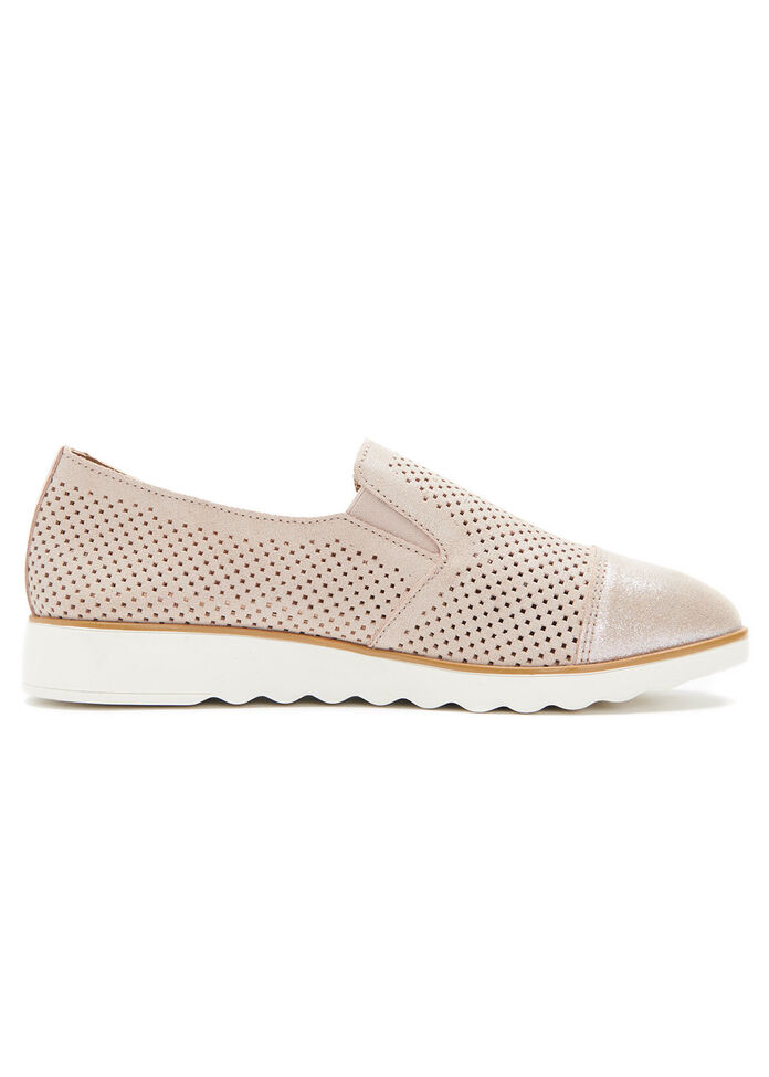 Willo Low Wedge Loafer, , hi-res