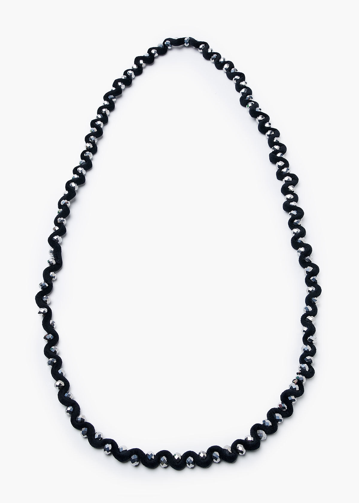 Black store velvet necklace