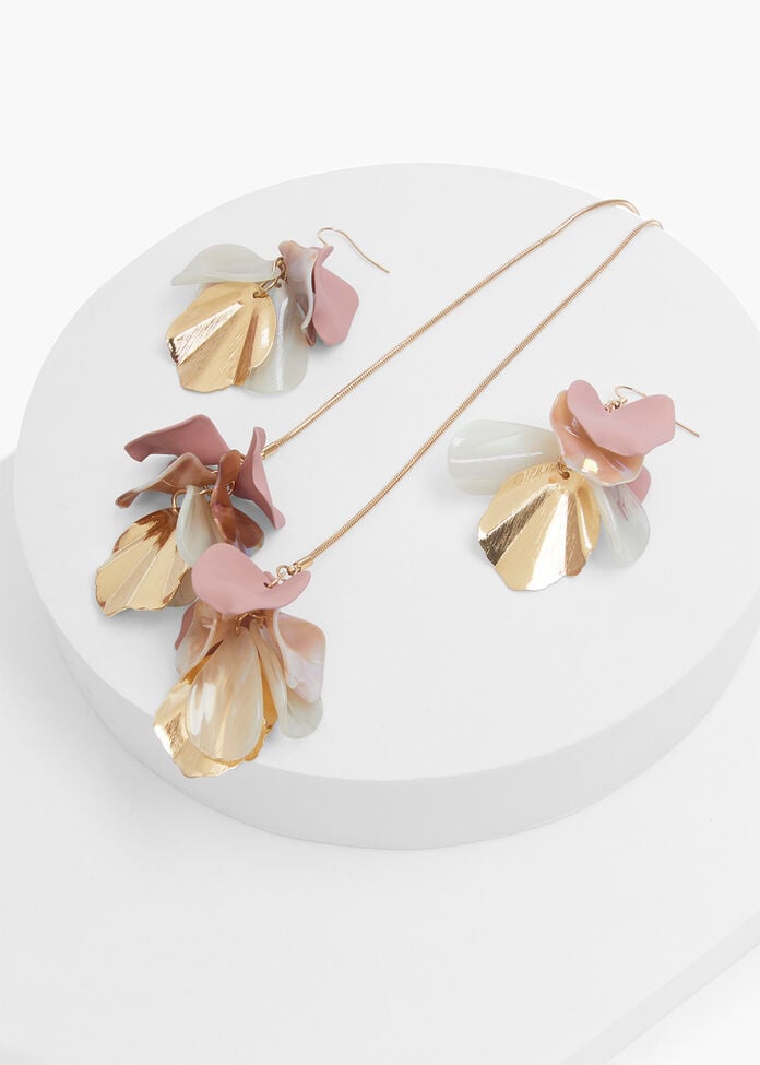 Metal Petal Leaf Necklace, , hi-res