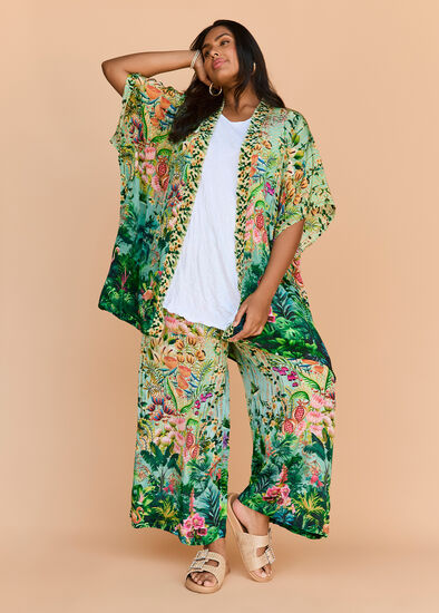 Plus Size Tropic Splash Outfit