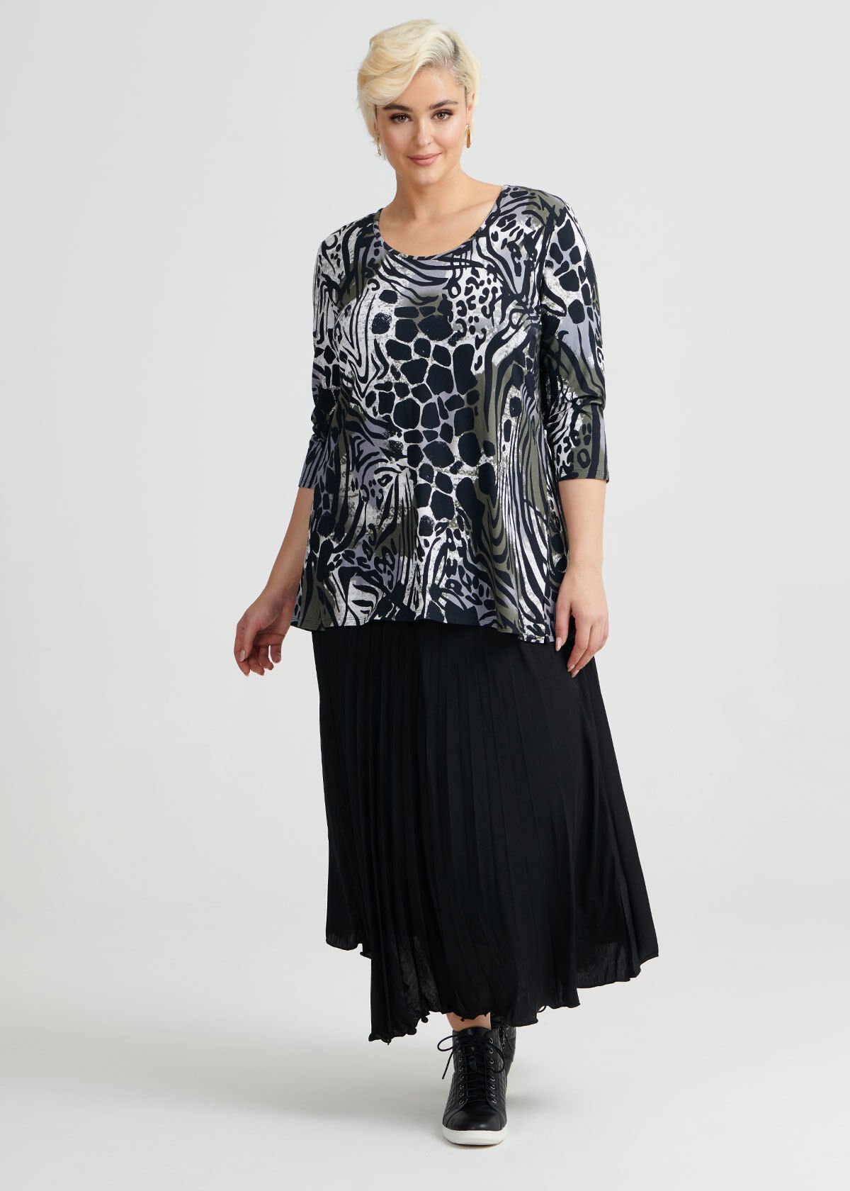 Plus size best sale sunray pleated skirt