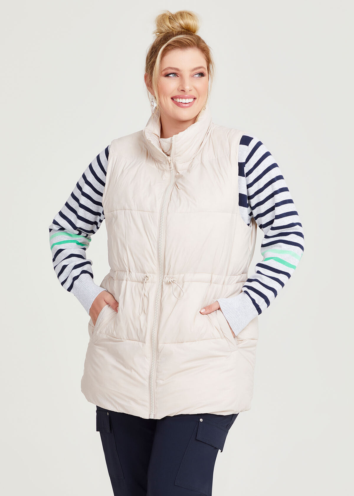 Plus size white puffer vest on sale