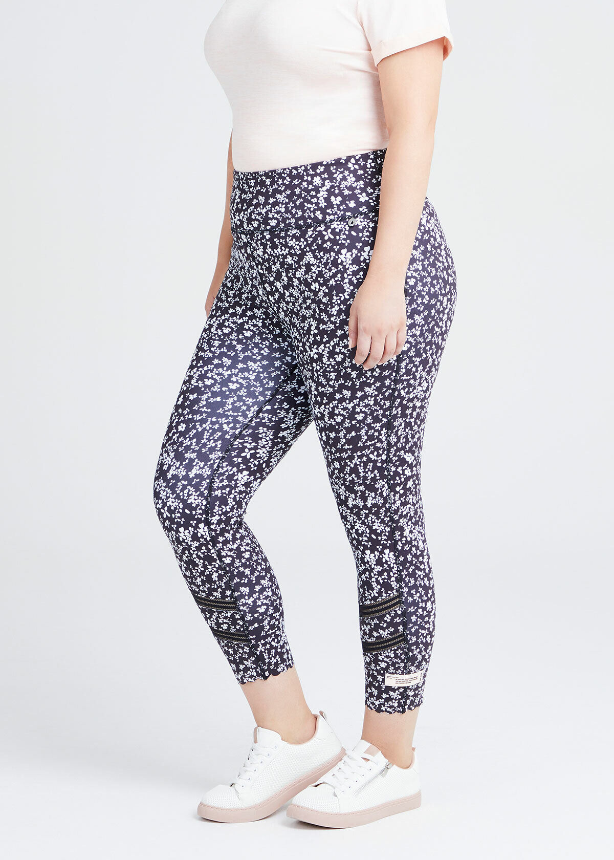 Shop Ditsy Crop Active Legging in Print 