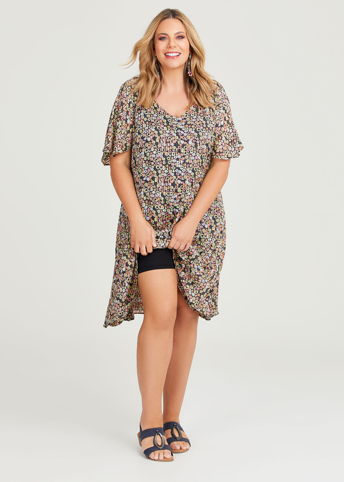 Plus size best sale ruffle sleeve dress