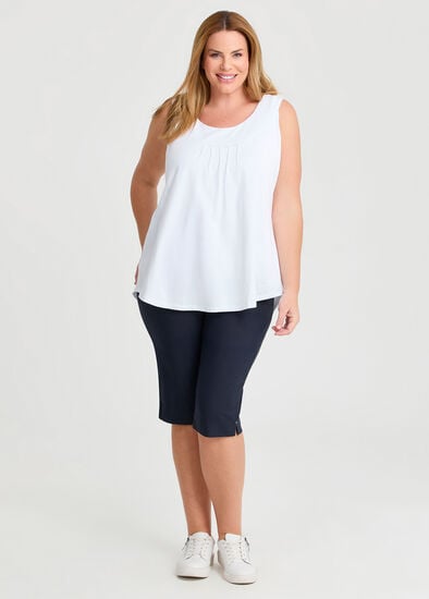 Plus Size Editorial Base Pocket Short