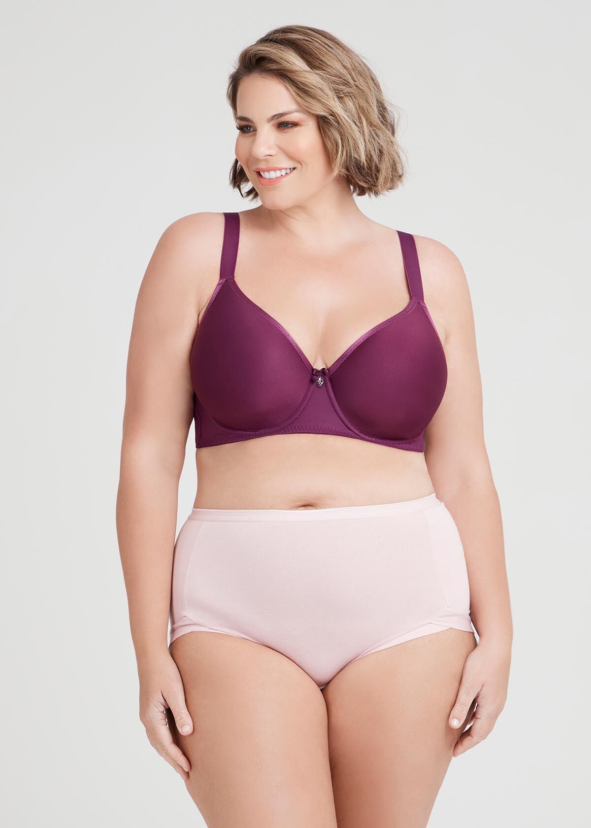T-shirt Underwire Spacer Bra 20-24 in 