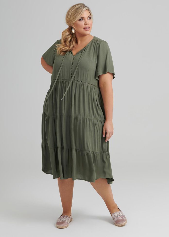 Shop Plus Size Teared Dress in Green | Sizes 12-30 | Taking Shape AU