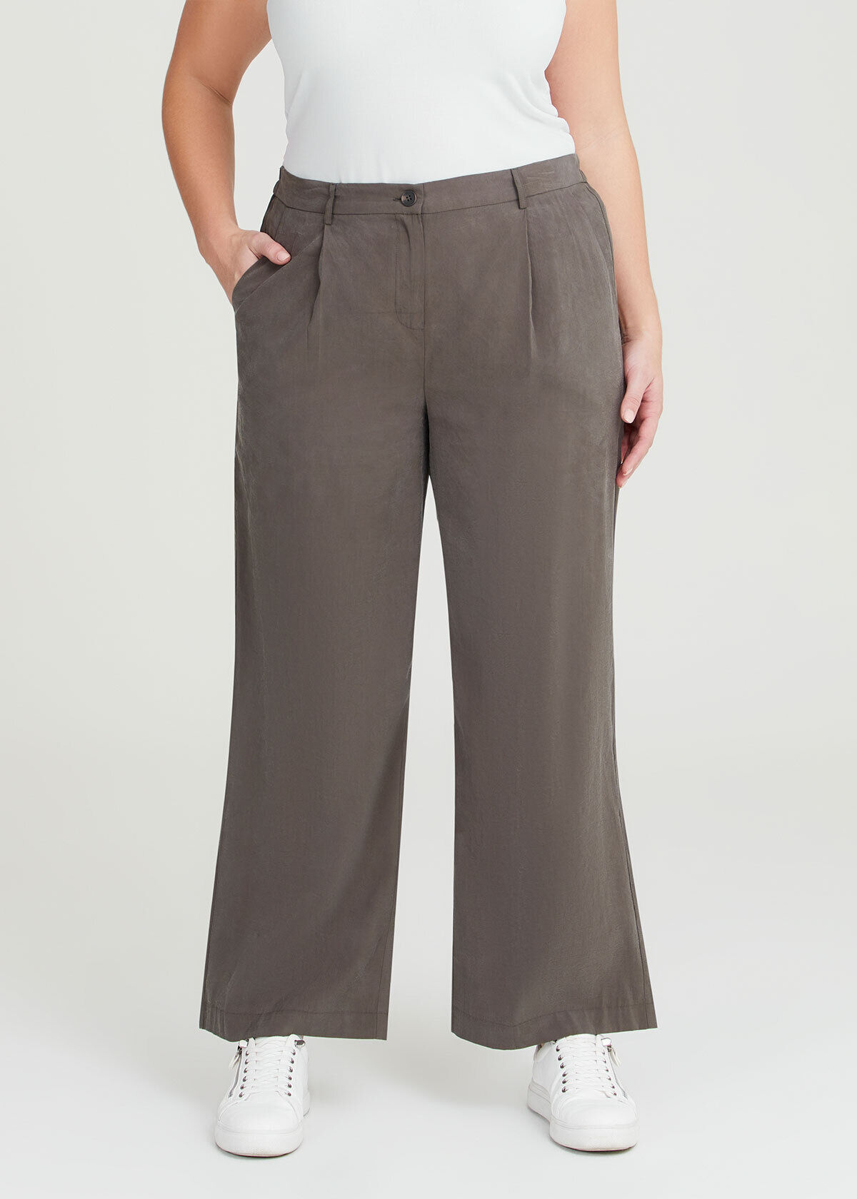 Q605 The New Loose City Leisure Wide Leg Pants Loose a Large Size Wide Leg  Pants Women - China Women Trousers and Plus Pants price | Made-in-China.com
