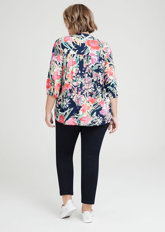 Shop Plus Size Natural Floral Top in Print | Sizes 12-30 | Taking Shape NZ