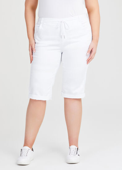 Plus Size Relaxed Denim Jogger Short