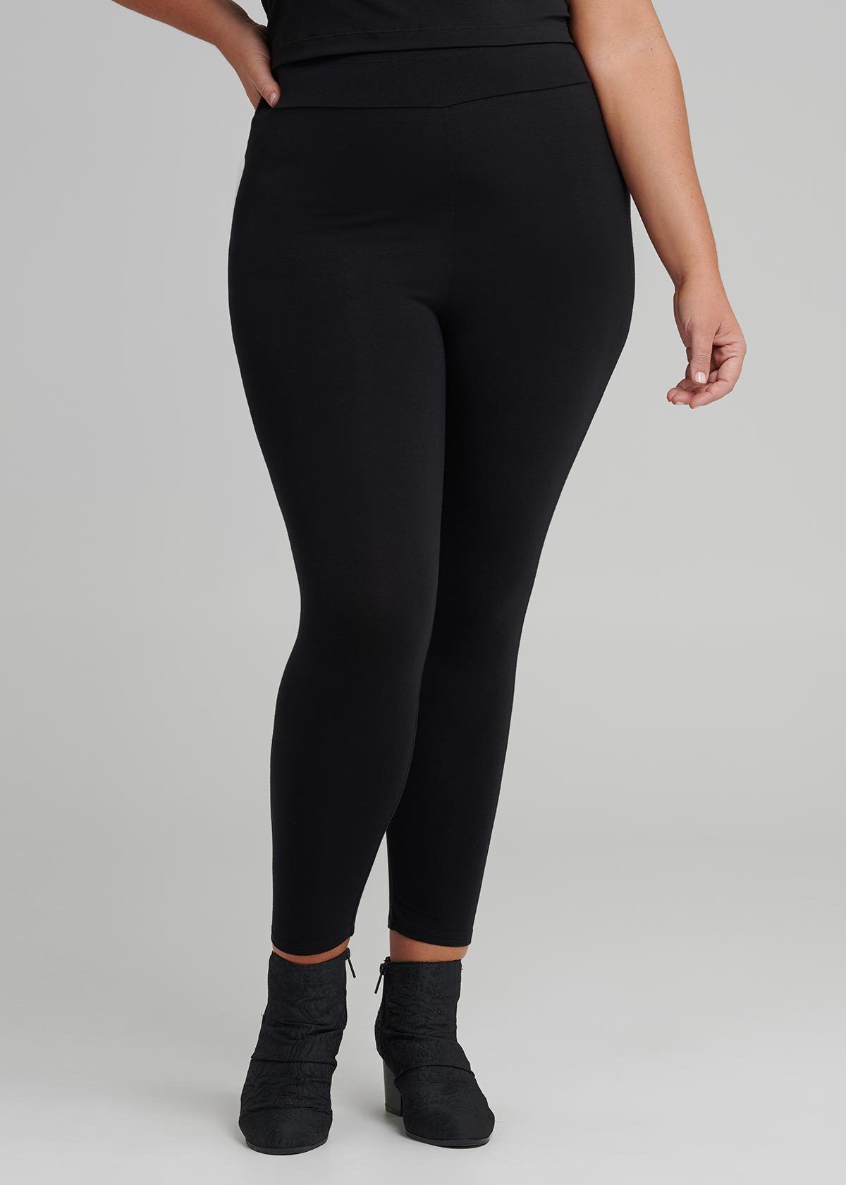 Bamboo Breezy 7/8 Legging in black in