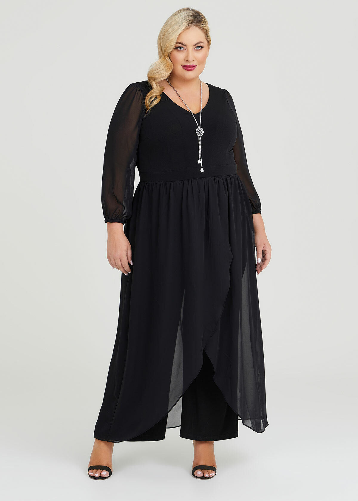 What to Wear on a Night Out Clubbing Plus Size Edition  Insyze