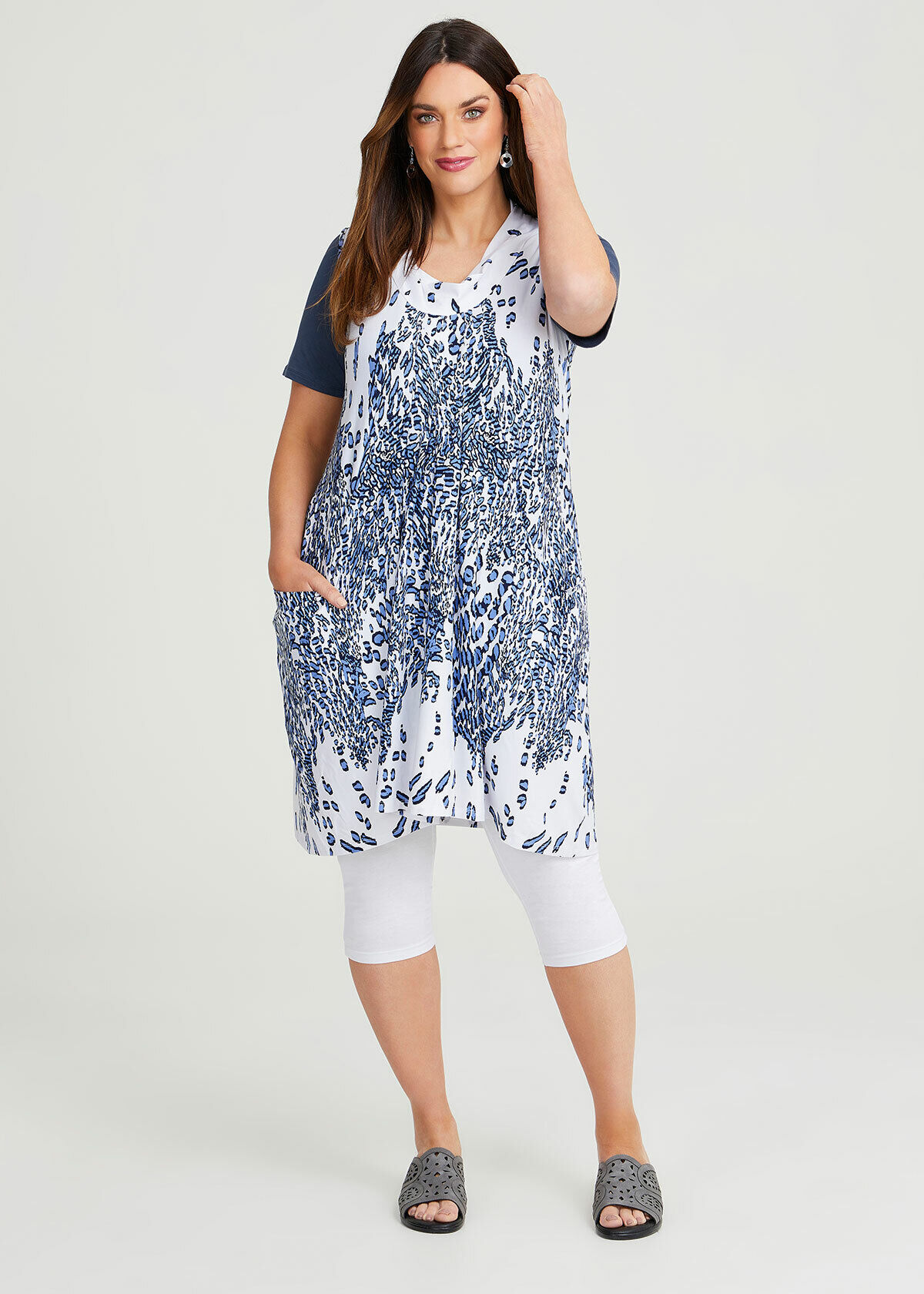 Sahara 2024 womens clothing