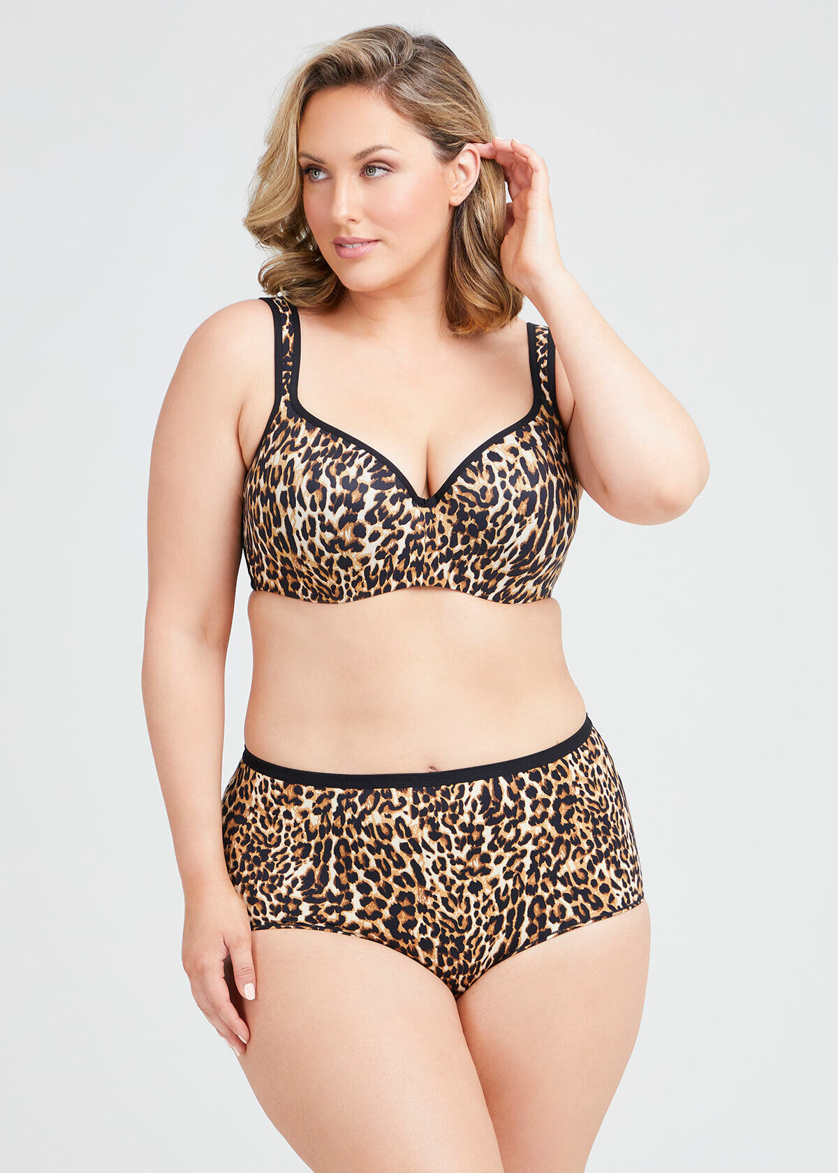 Shop Soft Contour T-shirt Bra 20-24 in 