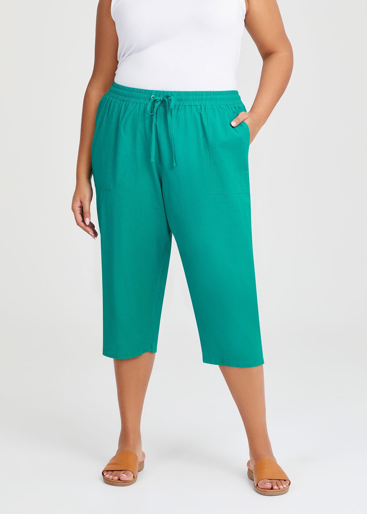 Shop Plus Size Cotton Linen Culotte in Green Taking Shape AU