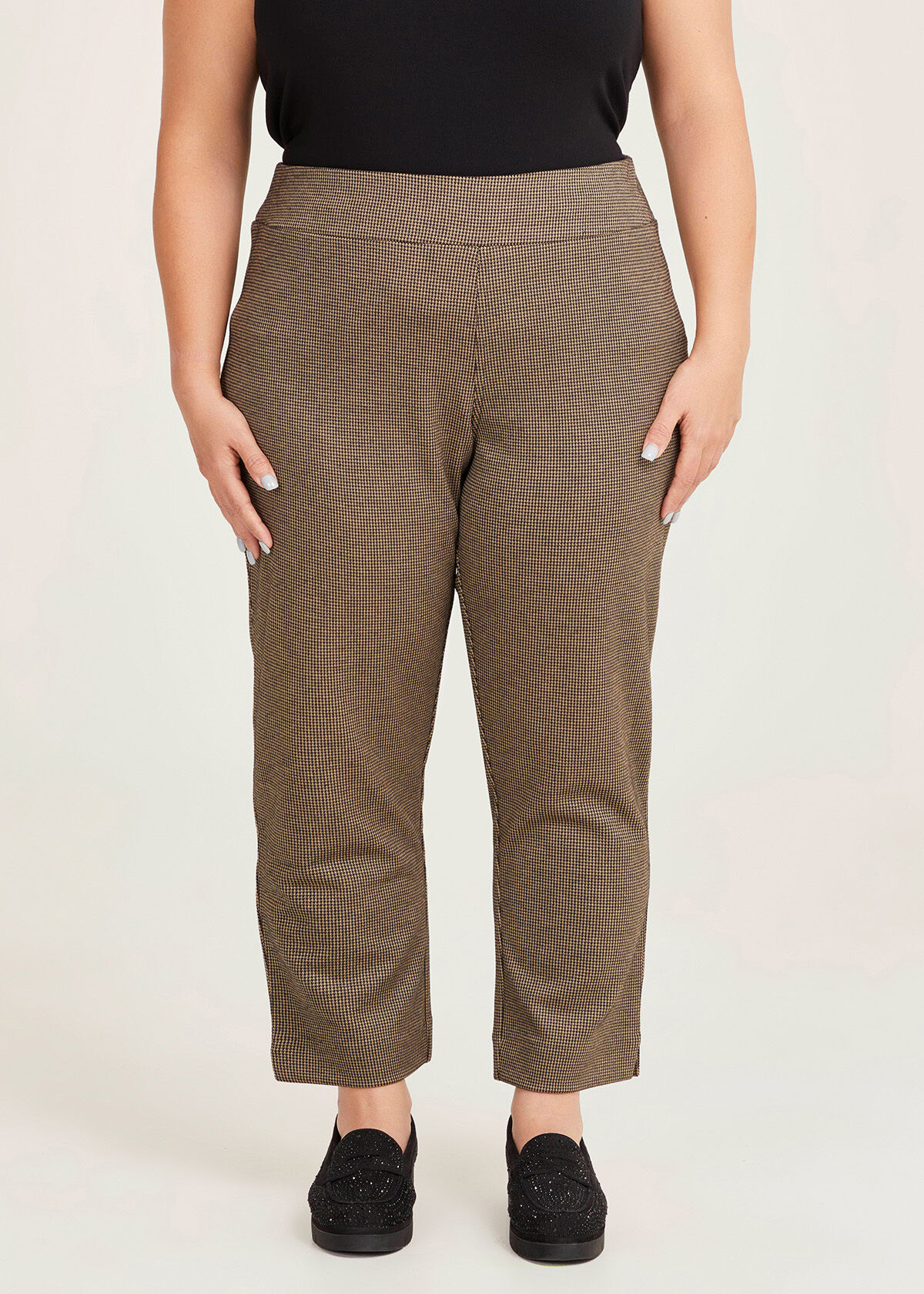 New Arrivals In Plus Size Pants Skirts Shorts Taking Shape AU