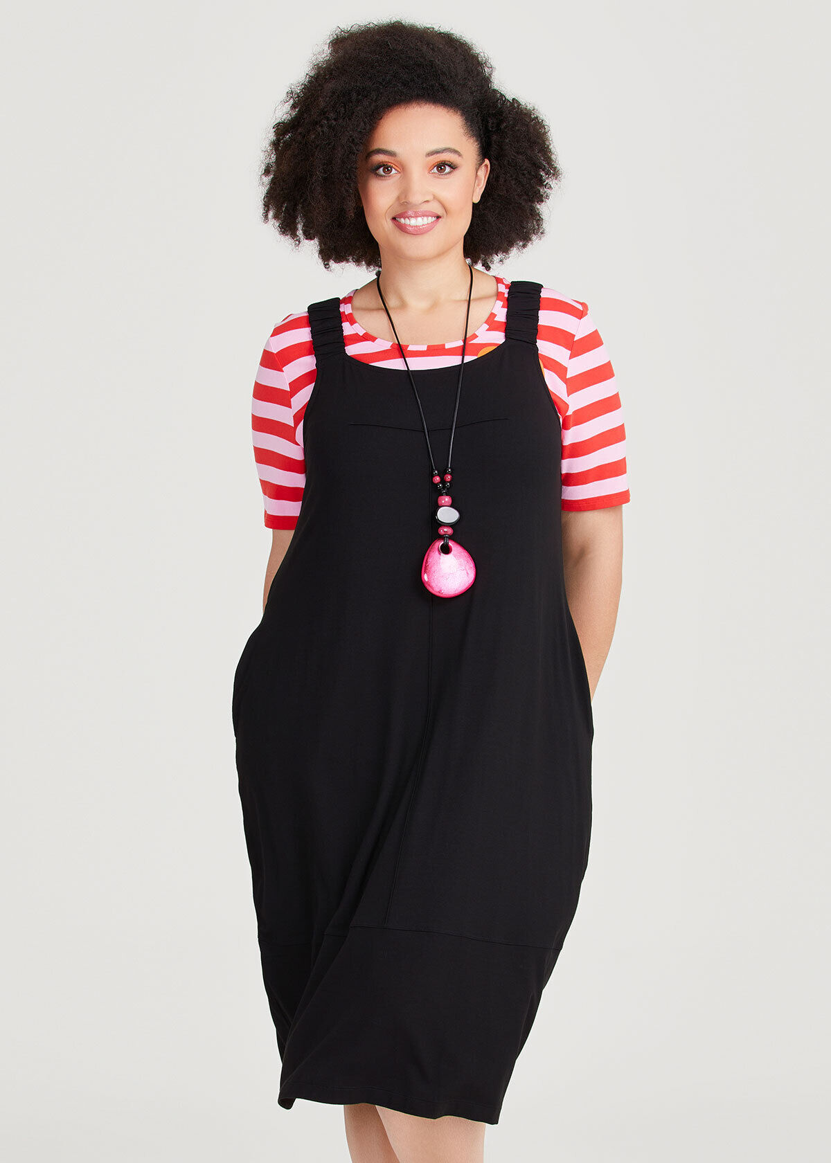 Black pinafore clearance dress plus size