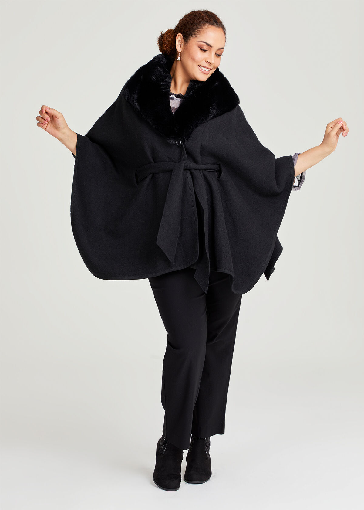 Capes with fur trim shop