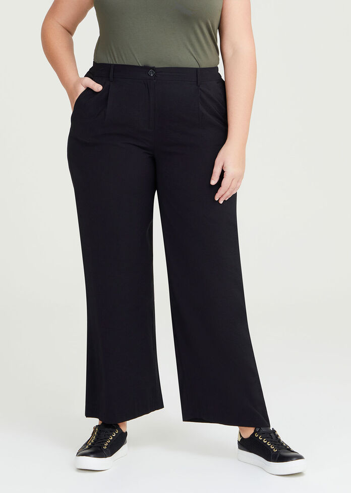 Shop Plus Size Natural Relaxed Pant in Black