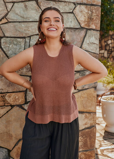 Plus Size Button Back Detail Tank
