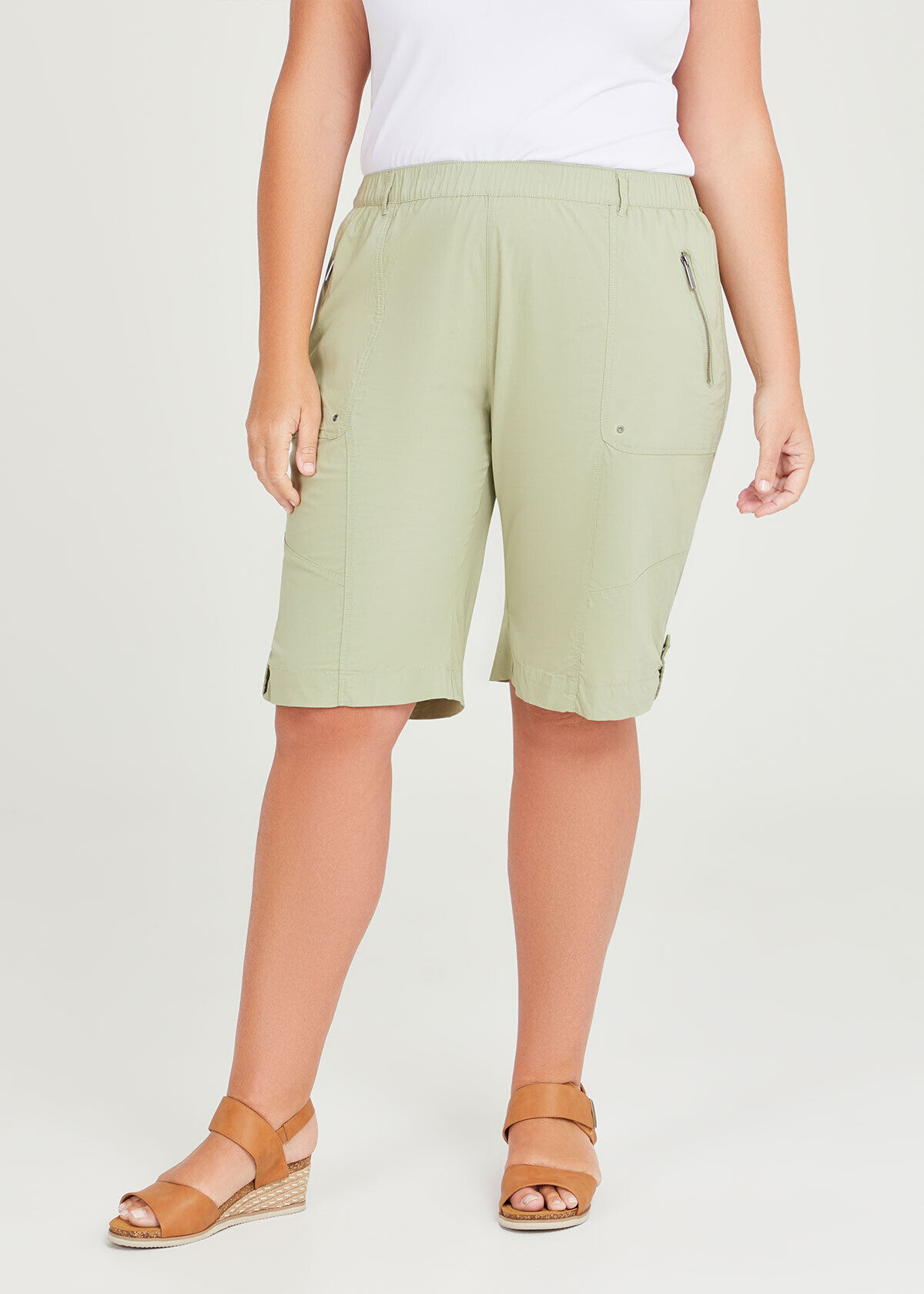 Cargo shorts zip pockets shop