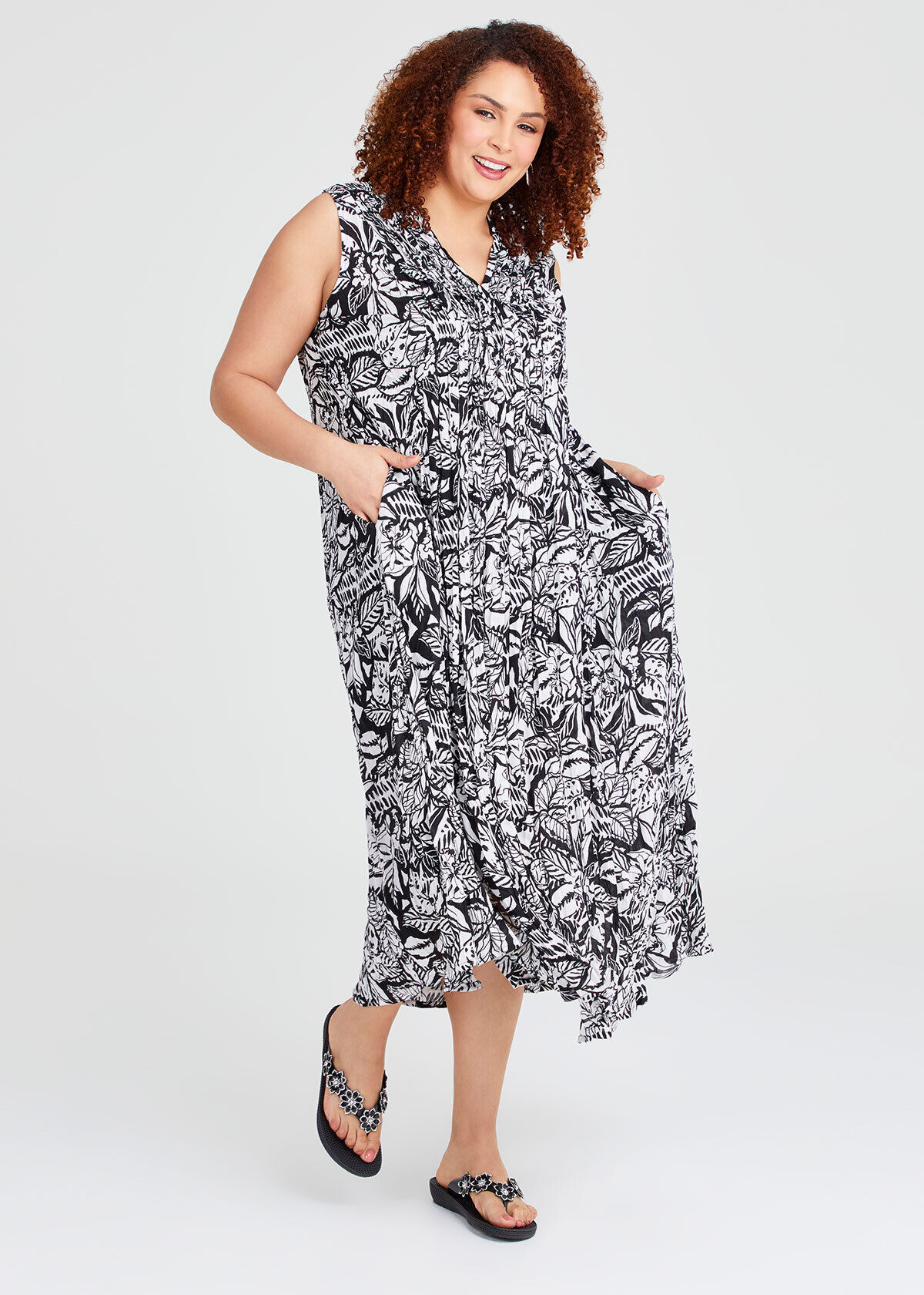 Plus Size Maxi Dresses Flattering Curve Maxi Dresses Taking Shape UK